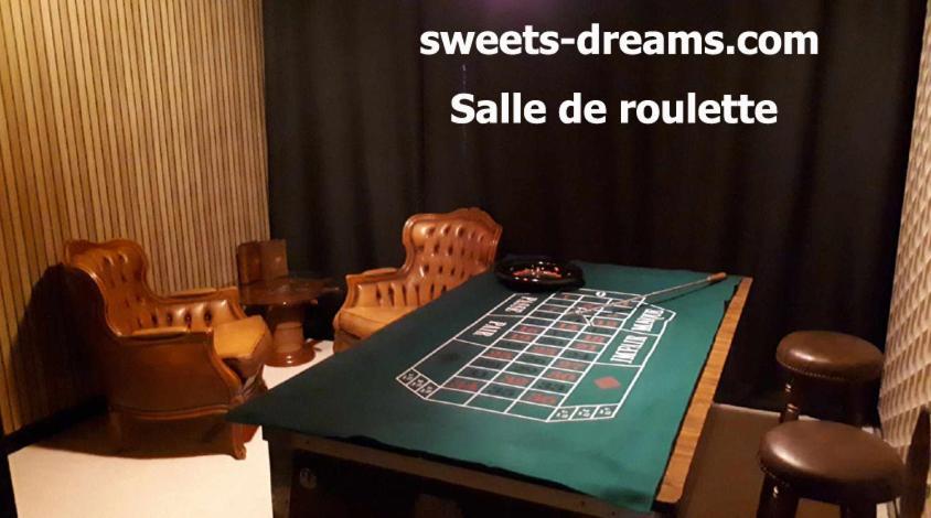 Sweets-Dreams-Amiens-Picardie-Insolite-Balneo-Week-End-Amoureux Contoire エクステリア 写真